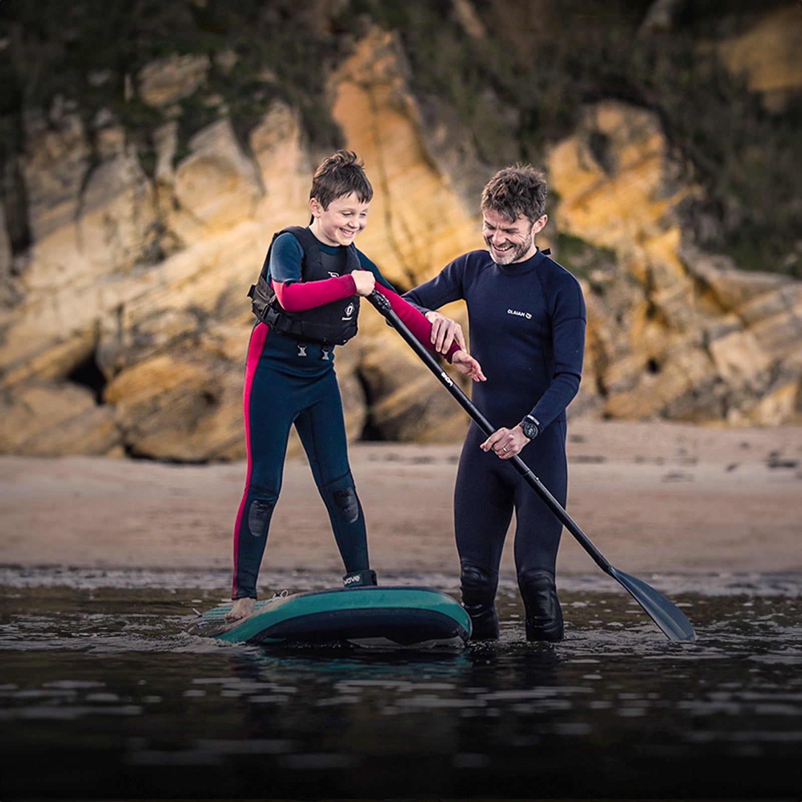 Wildcat SUP & Kayak | Inflatable Stand - Up Paddleboard | 8.6ft | Navy - Wave Sups EU